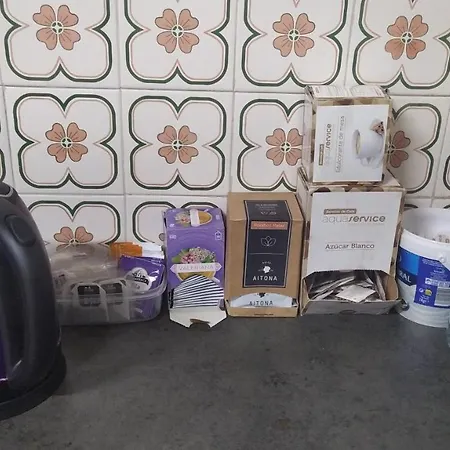 Femenina Sencilla En Casa Familiar Homestay Ronda